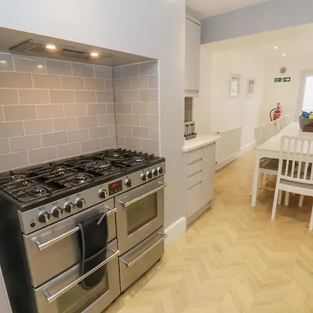 펜션 Station House