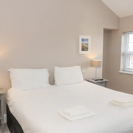 Station House * 스카버러